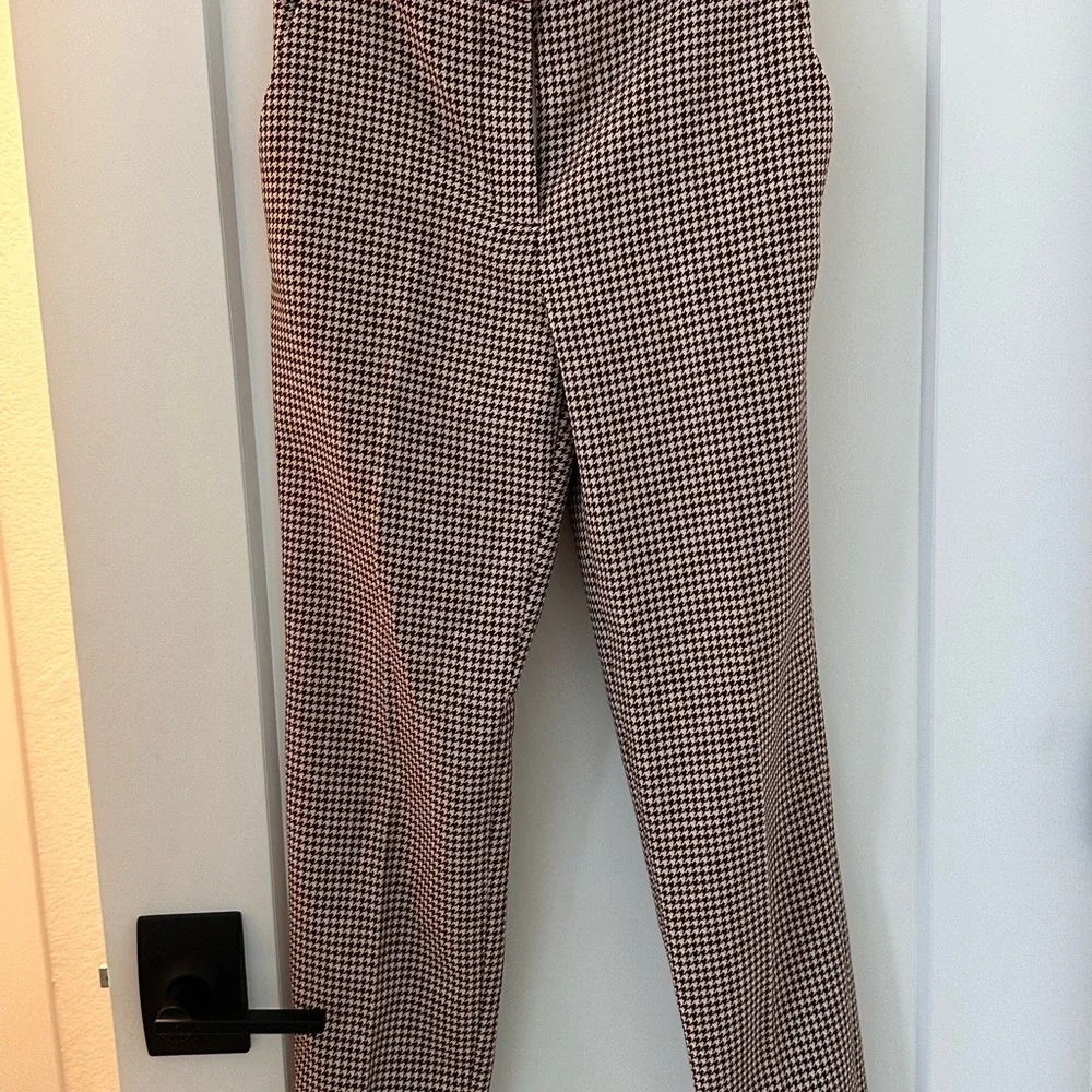 H&M Burgundy and White Houndstooth Set - Picture 5 of 7